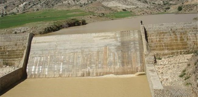 اجرای عملیات آبخیزداری و آبخوان داری در شهرستان کوهدشت